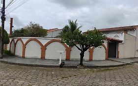 Casa Com Piscina Peruibe